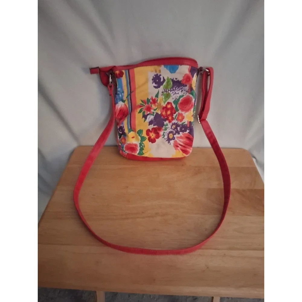Womans Assorted Shoulder Bag